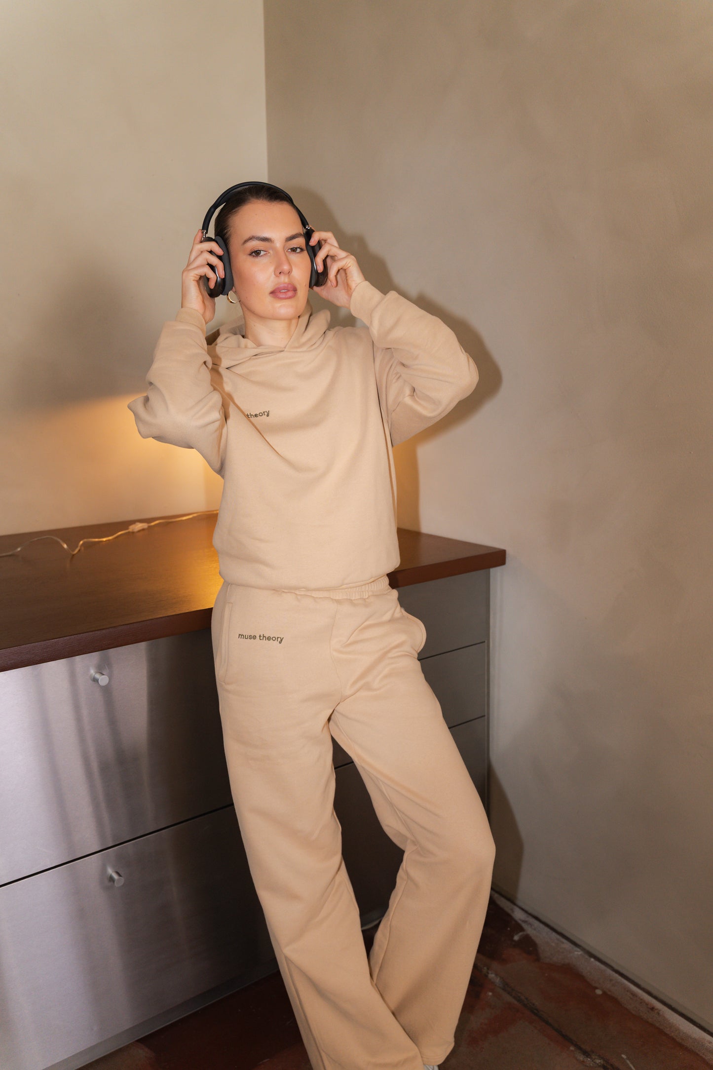 Straight & Wide Sweatpant